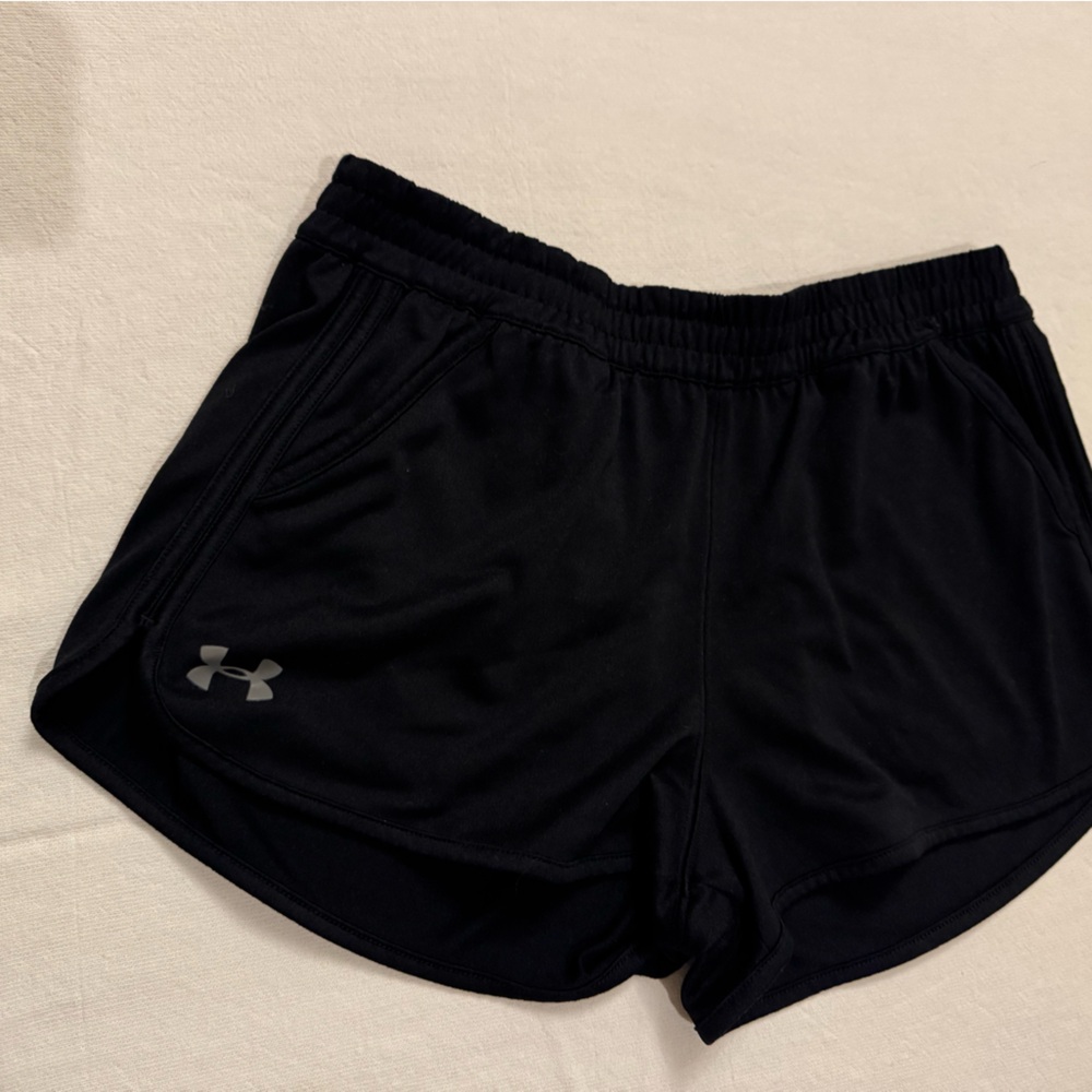Under Armour Women's Athletic Heatgear Black Shorts